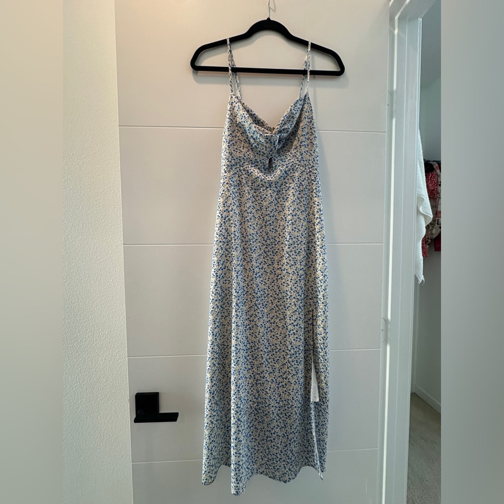 ON YOU Blue & White Floral Cutout Midi Dress | Size S - Picture 8 of 13